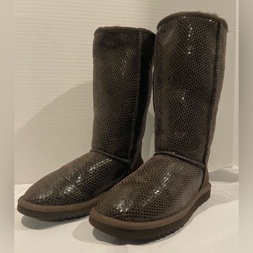 UGG Classic Tall Brown Snake Print Metallic Metal Tag Boot Women’s Size 5
